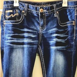 EUC MAURICES DENIUM FLEX CAPRI (Matches a tank in my closet)